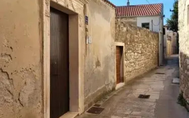 Studio Apartment Portal