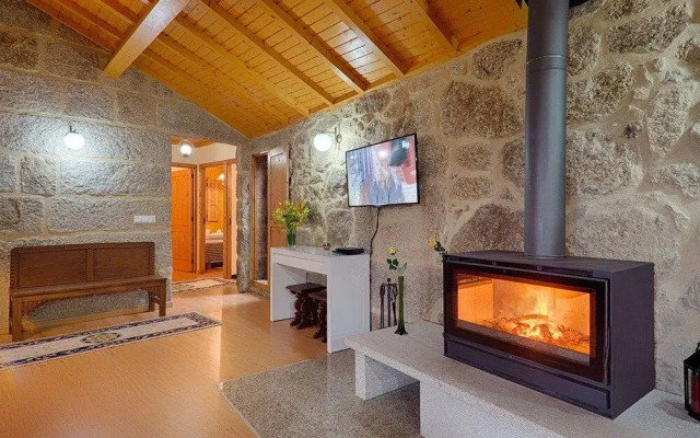 Macheta's Coutry House