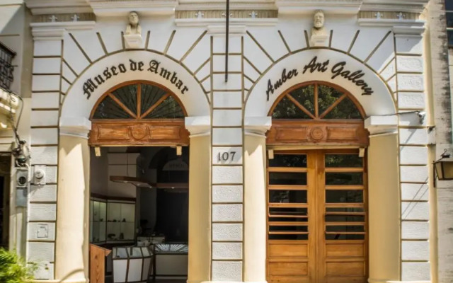 Malecon Rooms Y