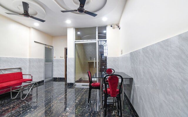 Fabhotel Sriya