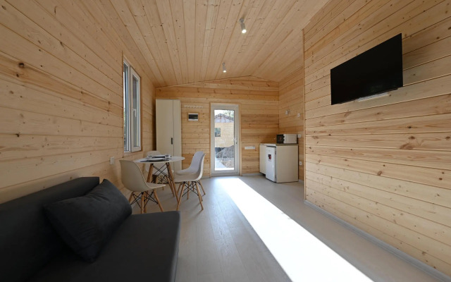 Река и Песок