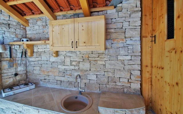 Stone House Mia - Prihonja