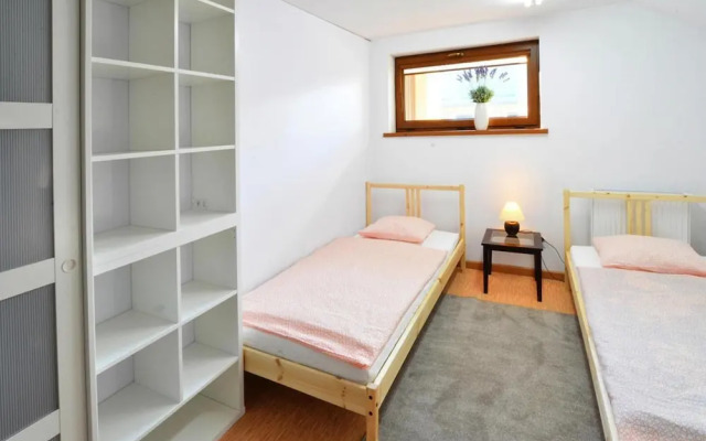 Comfortable Holiday Home With a Garden, Kolobrzeg