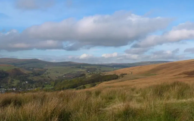 Moor Skies