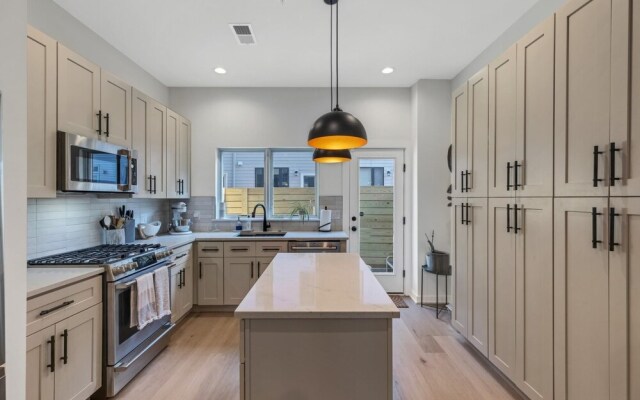 2013 Abigail St in Philadelphia