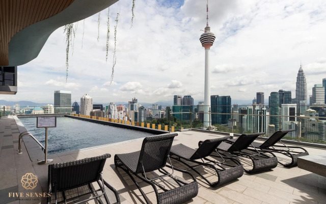 Ceylonz Suites Kuala Lumpur, Roam