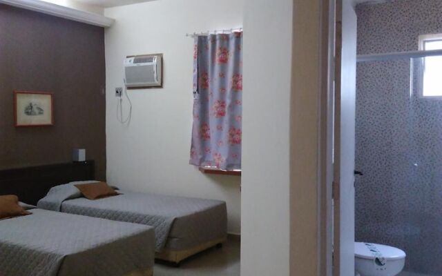 Casa Amarela Executive Hotel