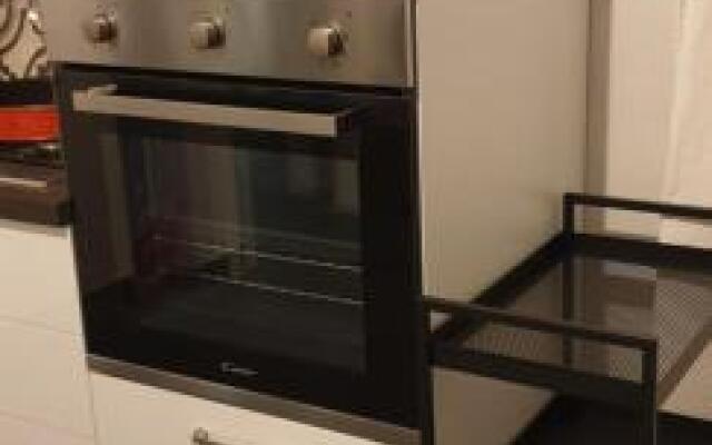 Flat 2 Bedrooms 1 Bathroom - Imperia