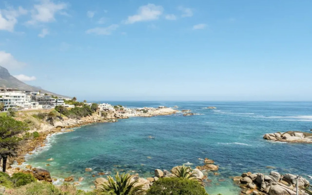 Private Pool Tranquility at Ocean Penthouse Retreat
