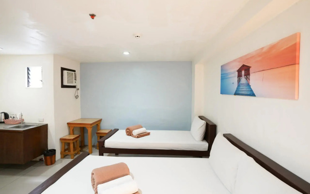 Arzo Hotel Makati by OYO Rooms