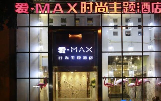 Love Max Fashion Theme Hotel