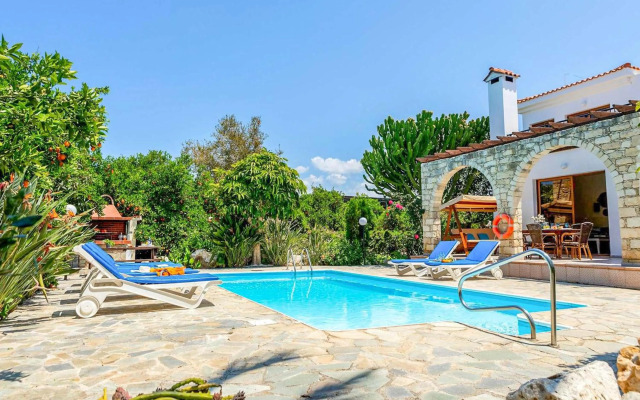 Villa Solon in Polis