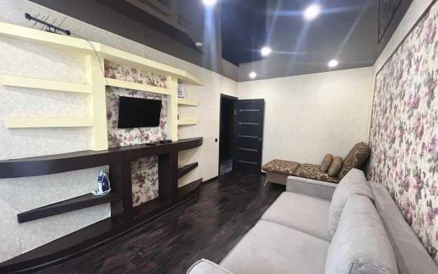 Барбарис на улице Мира 56