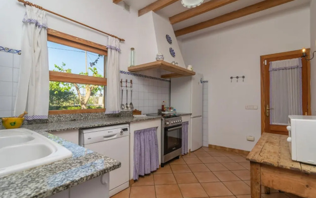 Can Pilos in Inca With 3 Bedrooms and 2 Bathrooms
