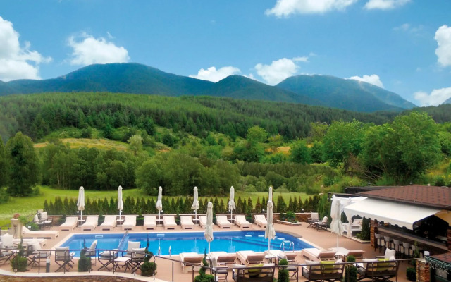 Premier Luxury Mountain Resort