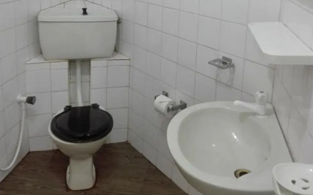 Yoho Green Garden Cabanas