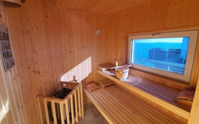 Schwimmendes Ferienhaus Robby II