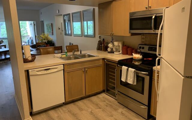 Treetop Villa IC 215