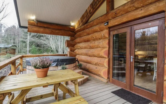 Moorhen Lodge