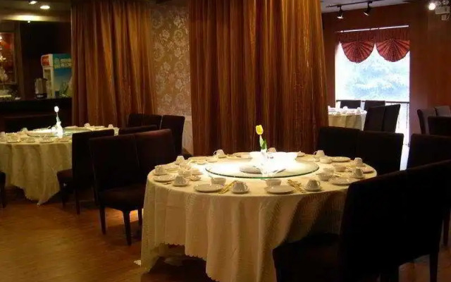Yunshan Hotel