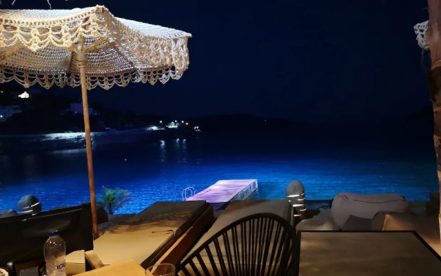 Thor & Freyja's of Poseidonia Syros Holiday House