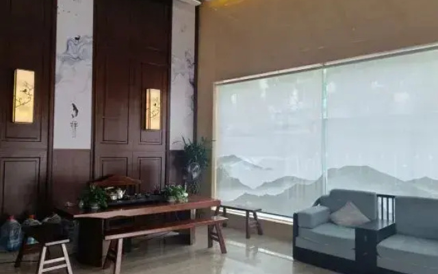 Linhai H Chain Lihao Star Hotel
