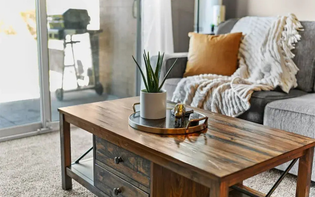 King Pool Garage First Floor