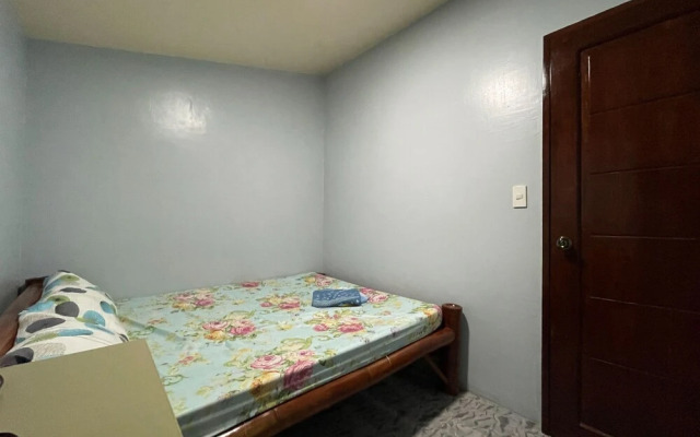 OYO 795 Tapales Guest House