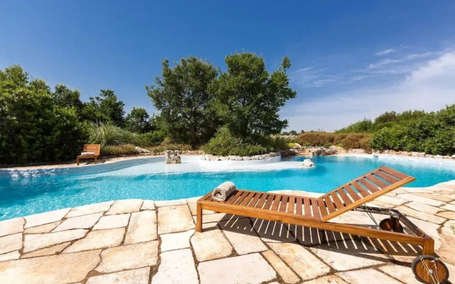 Trulli di Monte Reale