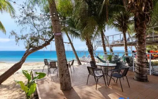 One Bay Star River Hotel