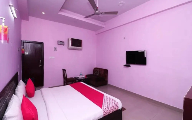 The Rohtak Hyatt by OYO Rooms