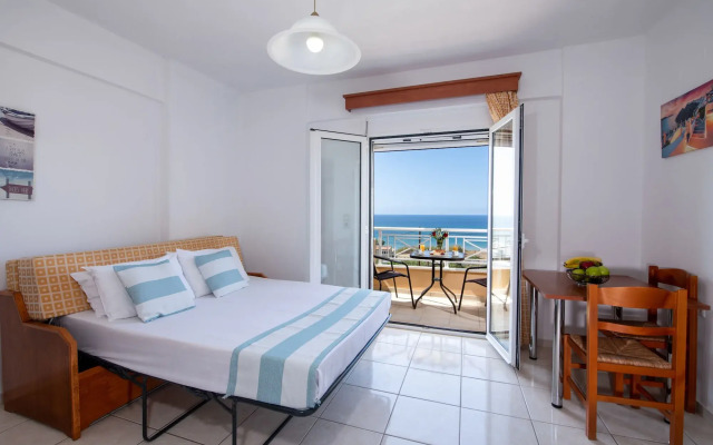 Sunrise Studios & Apartments
