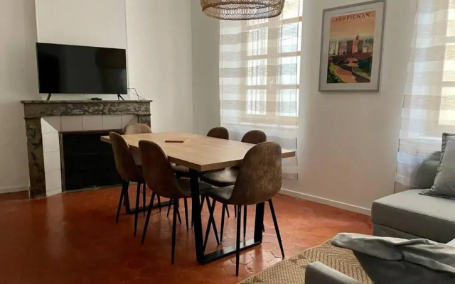 République :Appartement T3 Centre historique