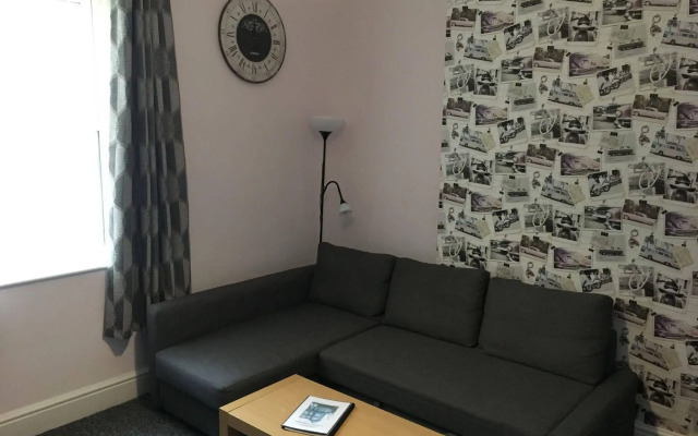 Shores Holiday Apartments