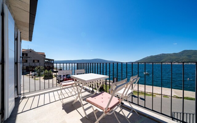 Villa Lastva is a Five Star Seafront Luxury Villa With Privite Pool