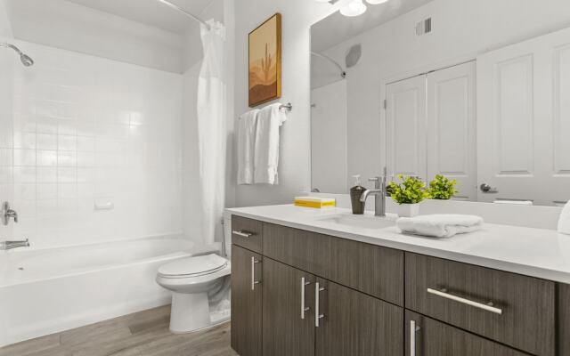CozySuites at Glendale