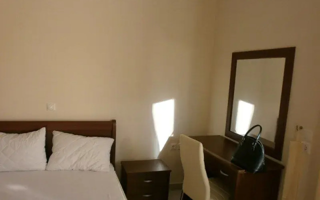 Artemis Marina Apartments