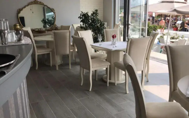 Diell Hotel