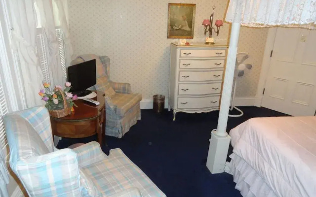 Victorian Inn Bed and Breakfast