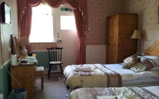 Roseglen Hotel