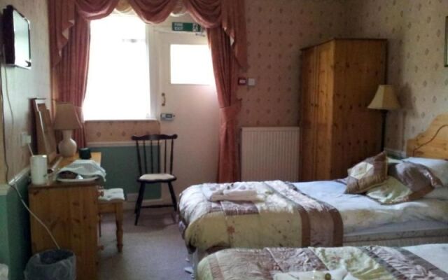 Roseglen Hotel