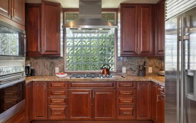 Waiulaula Ridge F201