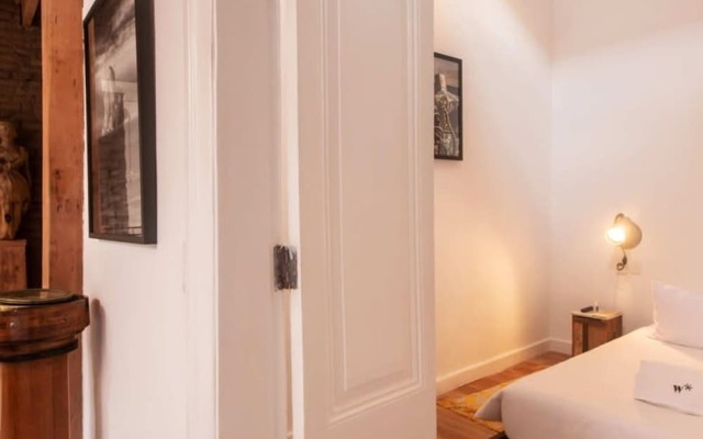 w Villa With Rooftop Terrace in Barranco