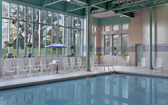 Fairmont Empress