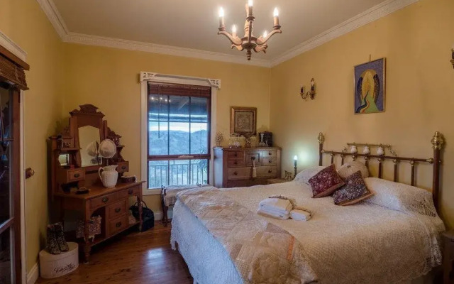 Inspiring Views B&B Artisan Homestead