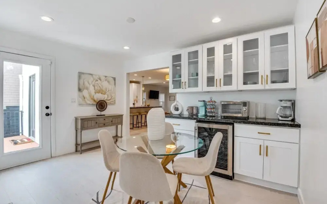 Windsor Hills Home w/ Grill & Yard, Near Beaches