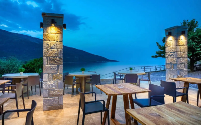 Essentia Luxury