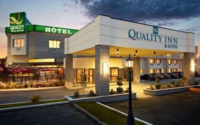 Quality Inn & Suites Brossard