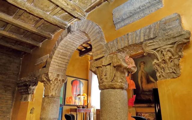 Trastevere Large Apartment With Terrace