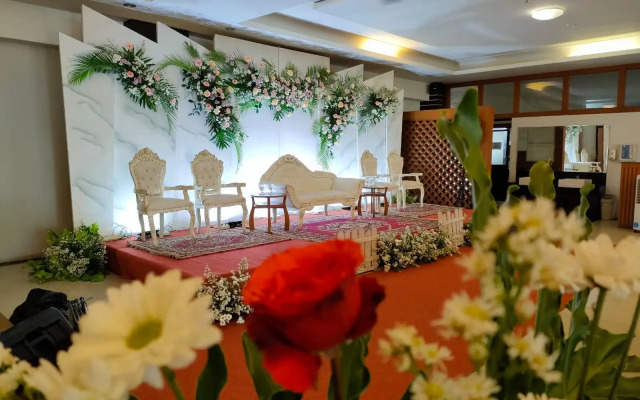 Prima Sr Hotel & Convention